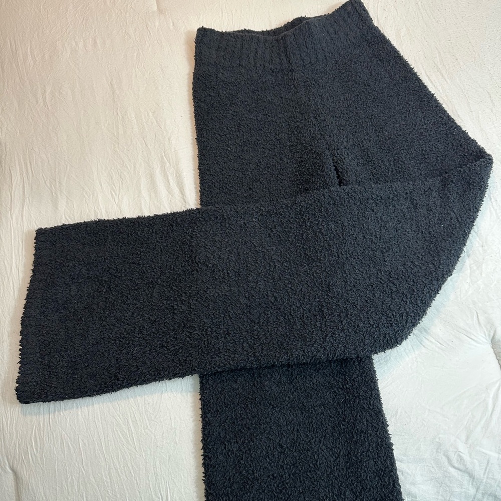 SKIMS Cozy Flare Pants - Onyx XXS/XS - Picture 4 of 5